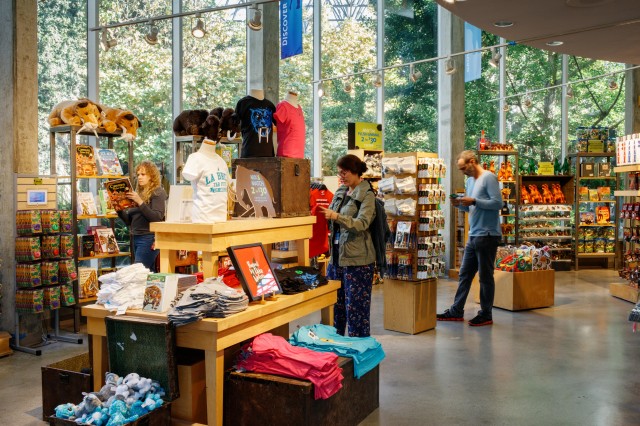 tar pits store interior